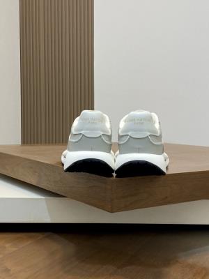 wholesale quality louis vuitton men shoes model no. 873